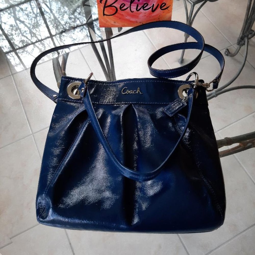 Coach Blue Patent Leather Ashley Hippie Crossbody Shoulder Bag Handbag Like New